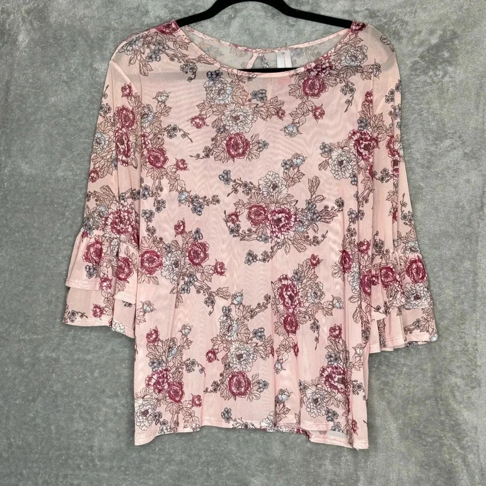 No Boundries XXL 2X Shirt Top Pink Floral Bell 3/4 Sleeve Round Neck Sheer
